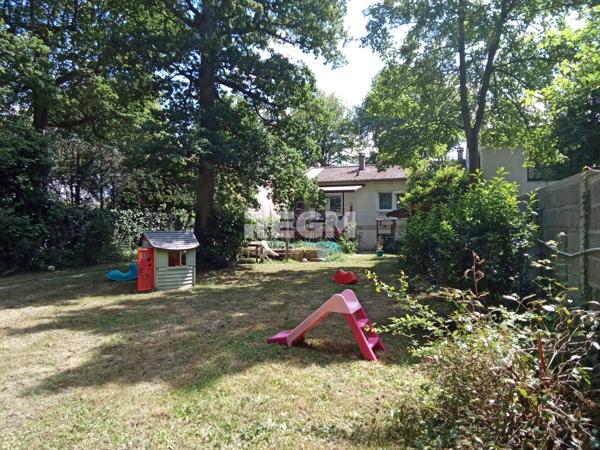 Sucy-en-Brie (94370) A voir absolument !!