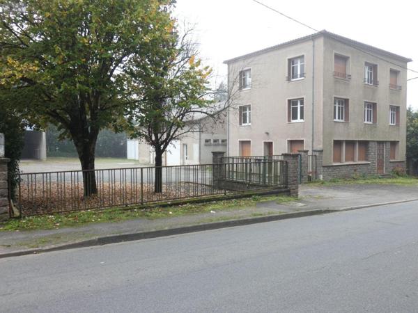 Maison à vendre à Chabanais en Charente (16150), ref : 14757/165