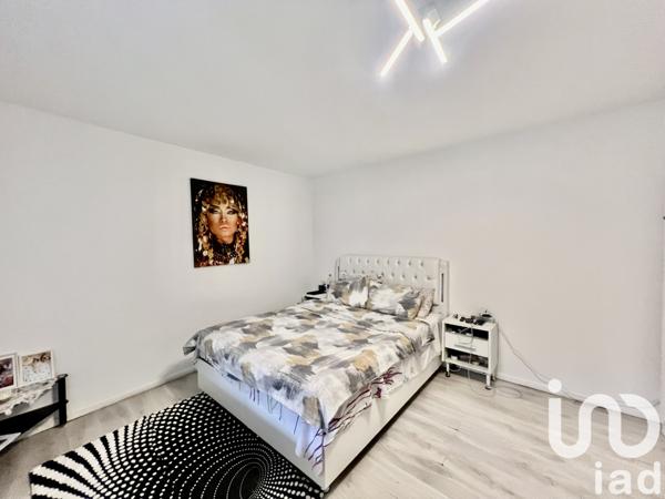 Immeuble à vendre 297 m² Uckange