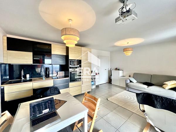 Appartement T3 avec deux terrasses et stationnement