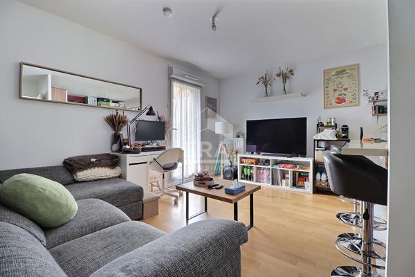 À vendre ? Charmant 2 pièces de 47 m² avec terrasse et parking