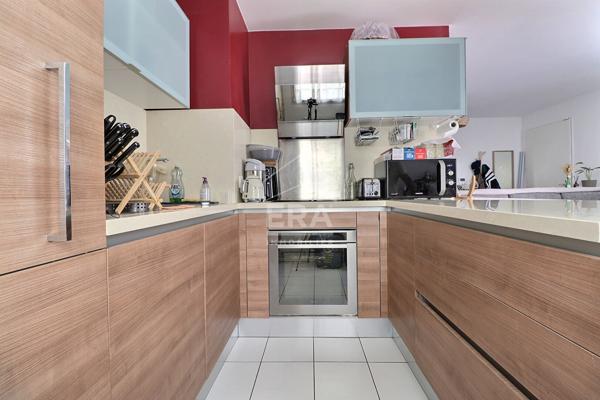 À vendre ? Charmant 2 pièces de 47 m² avec terrasse et parking