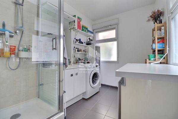 À vendre ? Charmant 2 pièces de 47 m² avec terrasse et parking