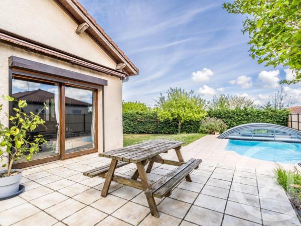 Maison à vendre  6 pièces - 120 m 2   JASSANS RIOTTIER  - 01