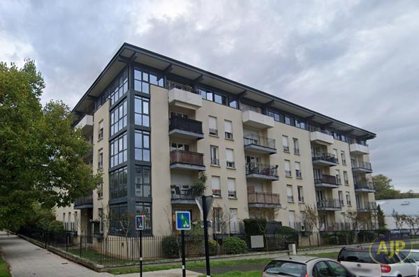Appartement à vendre Bordeaux - 3 pièces, 69m² avec 2 chambre(s) à 284 000€ - AJP Immobilier Bordeaux Chartrons