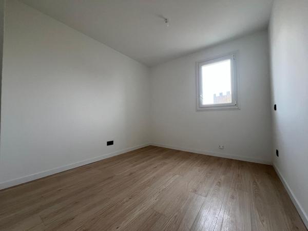 Maison entièrement rénovée - vie de plain pied