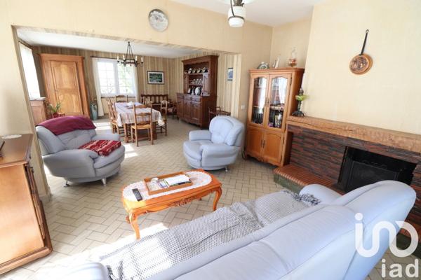 Maison à vendre 8 pièces 155 m² Montguyon