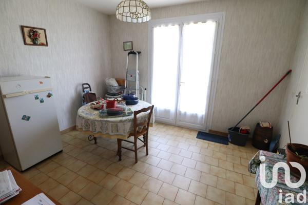Maison à vendre 8 pièces 155 m² Montguyon