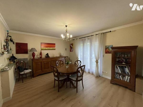 A VENDRE à LES SORINIERES - Maison d'habitation d'env 137 m² sur 495m² de terrain