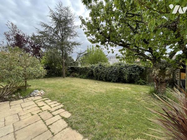 A VENDRE à LES SORINIERES - Maison d'habitation d'env 137 m² sur 495m² de terrain