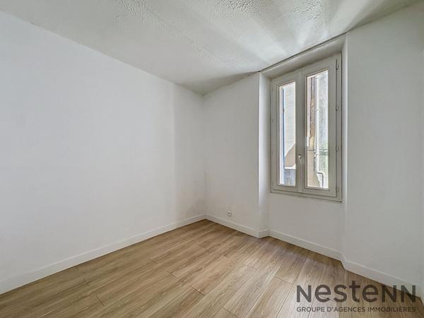 Appartement 3 pièces de 47,77 m² à Trets proche commodités et centre-ville