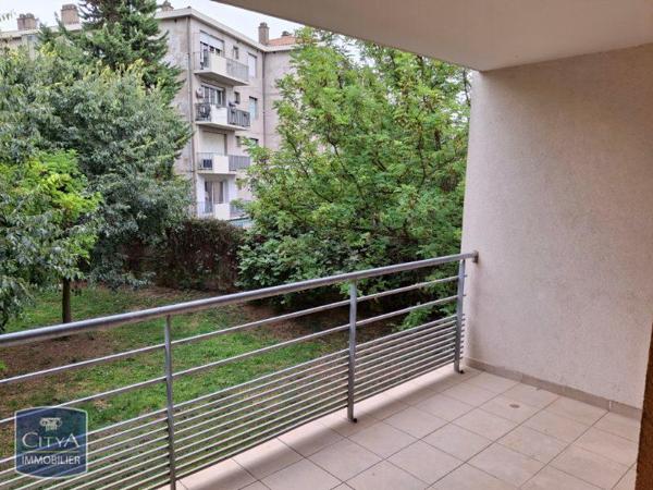 Appartement à louer 3 pièces 64.24m²