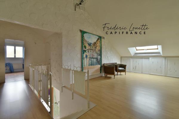 Maison 217 m² à vendre 8 pièces AY (51) avec terrain, garage, sous sol et un hangar de 130 m²