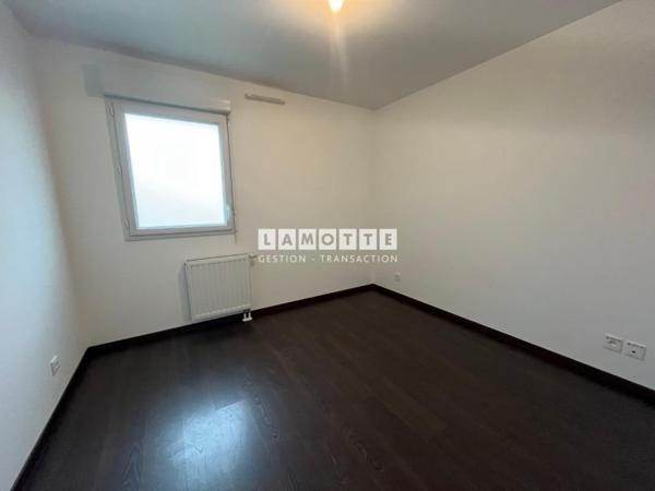 Appartement à louer 3 pièces - 61 m²