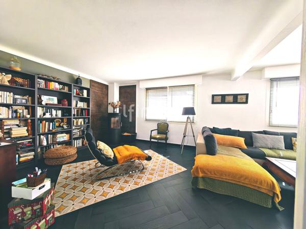 Cenon- Maison Familiale ou Double Logement, Jardin et Stationnement