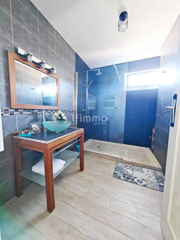 Cenon- Maison Familiale ou Double Logement, Jardin et Stationnement