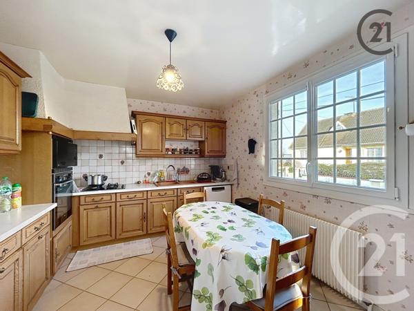 Maison à vendre  8 pièces - 144 m2 SARRY - 51