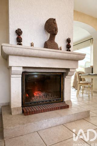 Maison à vendre 5 pièces 186 m² Saint-Maximin-la-Sainte-Baume