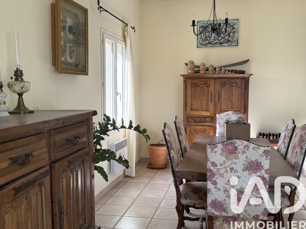 Maison à vendre 5 pièces 186 m² Saint-Maximin-la-Sainte-Baume
