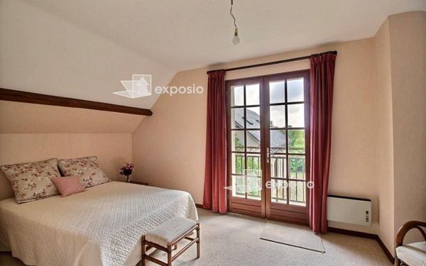 Maison à vendre    5 pièces • 220 m2 Morlaàs