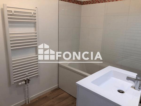 Location Appartement 3 pièces 61.5 m² - 210 RUE DU CDT GEORGES LEDRU Canteleu 76380