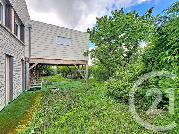 Maison à vendre  8 pièces - 137,14 m 2   LE CENDRE  - 63