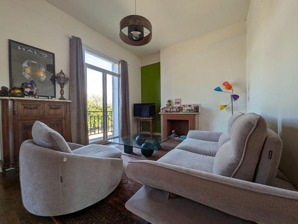 Appartement 3 pièces à vendre au coeur de Tours, Vue sur Loire!