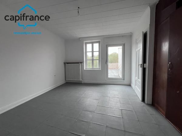 À VENDRE – MAISON DE VILLAGE MITOYENNE 92 m² AVEC JARDIN, TERRASSE ET SOUS-SOL – VIEUX HOMBOURG (57470)