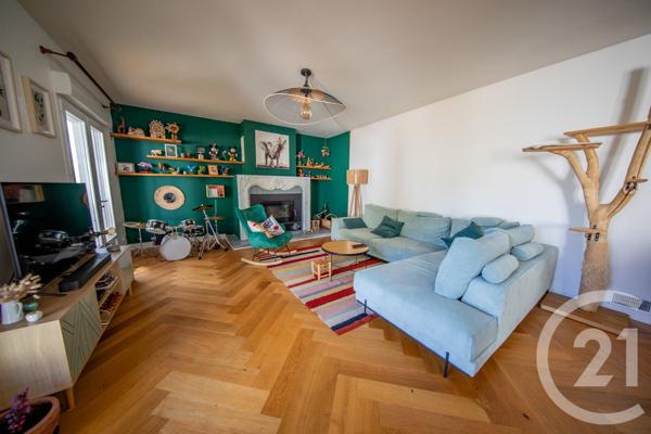 Maison à vendre  7 pièces - 146,16 m 2   ST MEDARD EN JALLES  - 33
