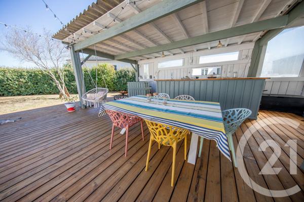 Maison à vendre  7 pièces - 146,16 m 2   ST MEDARD EN JALLES  - 33