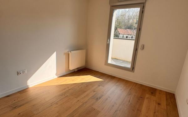 Appartement à vendre    4 pièces • 110 m2 Pont-de-Metz