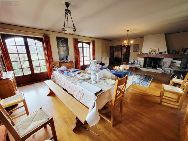 Maison à restaurer à vendre à Ussel en Corrèze (19200), ref : um 1304