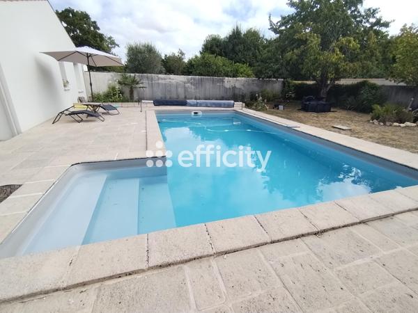 Maison
         8 pièces
        - 173 m² Bien prestige 735 000 € *