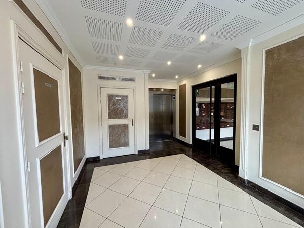 2 pièces 42m² Proche gare - Vendu loué - PONTAULT COMBAULT