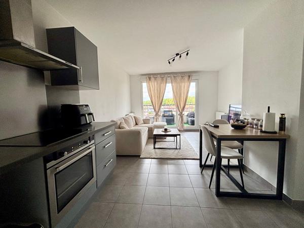 2 pièces 42m² Proche gare - Vendu loué - PONTAULT COMBAULT