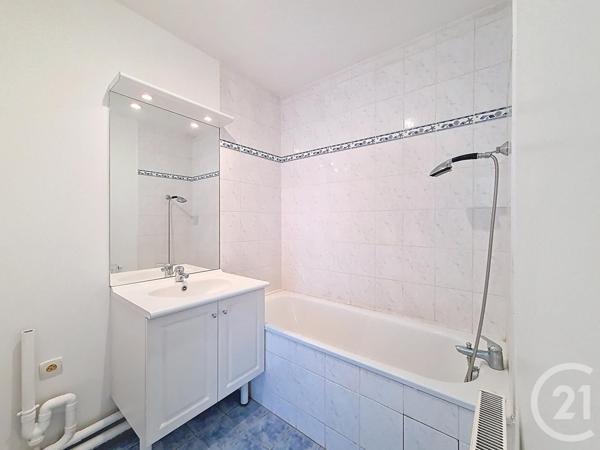 Appartement F3 à vendre  3 pièces - 47,83 m2 FRESNES - 94