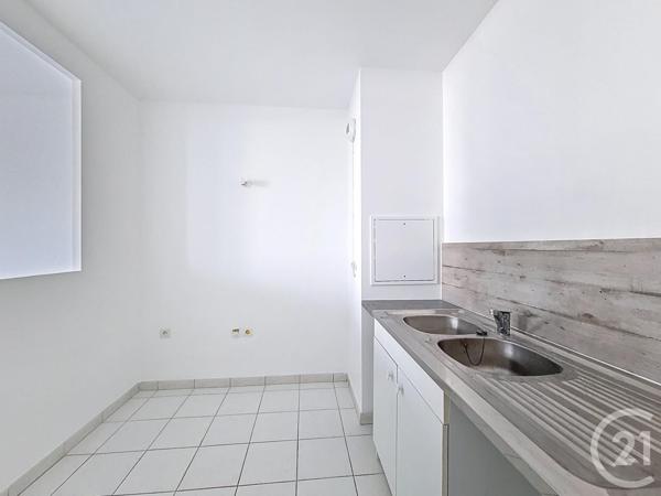 Appartement F3 à vendre  3 pièces - 47,83 m2 FRESNES - 94