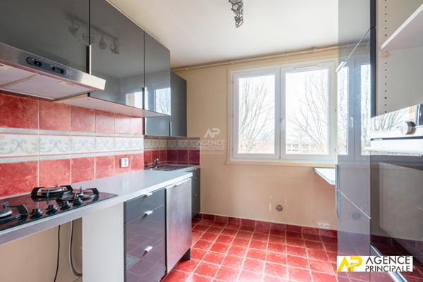 Appartement 3 pièce(s) 53 m2 €260 000 ** - Référence 4636