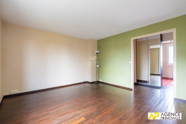 Appartement 3 pièce(s) 53 m2 €260 000 ** - Référence 4636