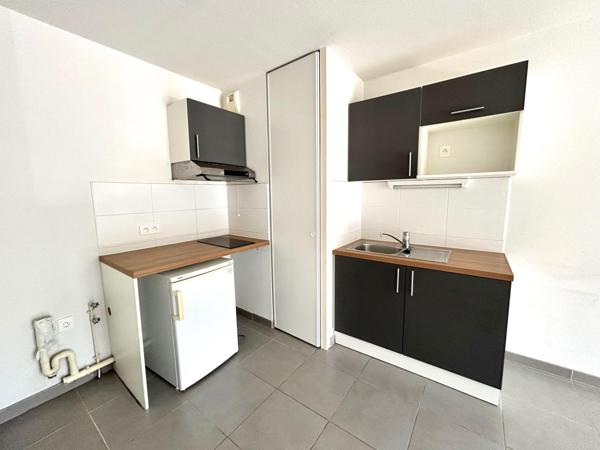 T2 avec balcon et parking