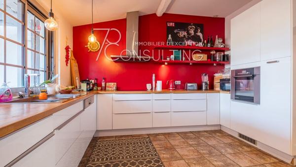 VENTE SECTEUR ROUFFIAC-TOLOSAN MAISON DE VILLAGE AVEC JARDIN ET GARAGE