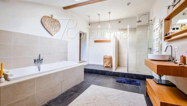 VENTE SECTEUR ROUFFIAC-TOLOSAN MAISON DE VILLAGE AVEC JARDIN ET GARAGE