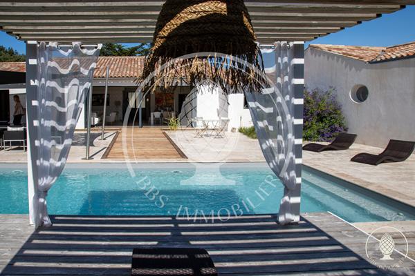 Maison d'exception à vendre à La Flotte - Référence NB463 , La flotte