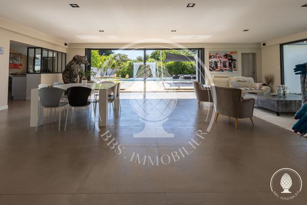 Maison d'exception à vendre à La Flotte - Référence NB463 , La flotte