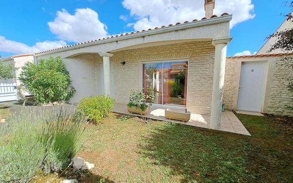 Maison à vendre    4 pièces •  Dompierre-sur-Mer