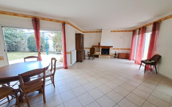 Maison à vendre    4 pièces •  Dompierre-sur-Mer