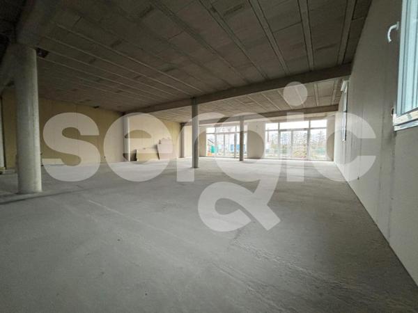 Location Local Commercial 307 60280 Clairoix 43 1160 01 0002