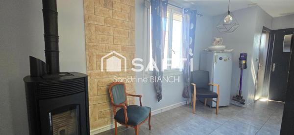 Plain pied sur 1356m² de terrain avec piscine