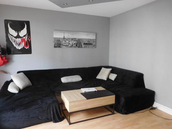 Appartement T4, 1er étage, 80 m2, 3 Chambres, 2 Balcons, Garage, Parking, Cave, Grenier,