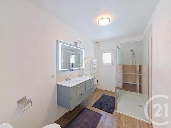 Maison à vendre  8 pièces - 290 m 2   ISTRES  - 13